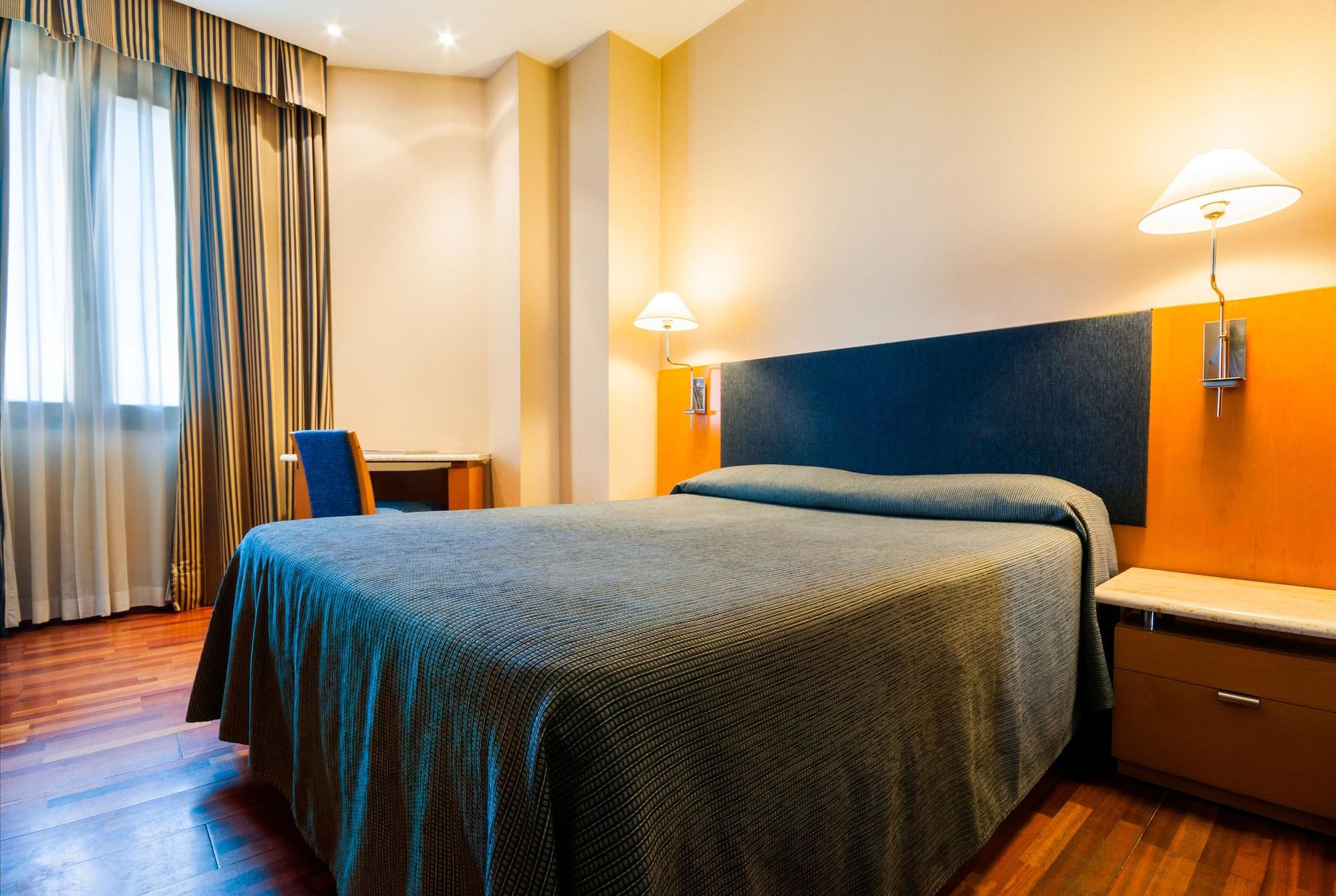 Hotel Villacarlos Valencia Bagian luar foto